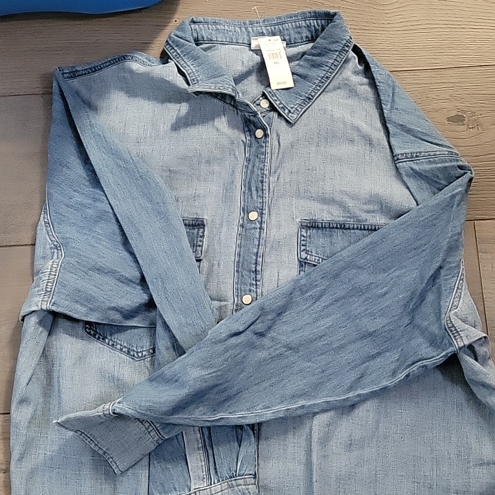 New Gap Women's Blue Denim Shirt - Picture 6 of 6